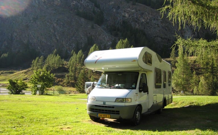 Camper- en caravanverkoop stijgt in eerste helft van 2015